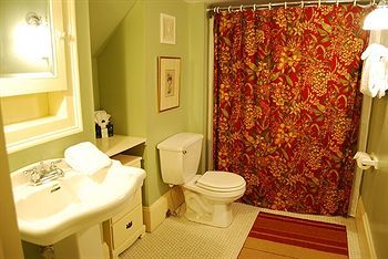 Rothschild Pound House Inn Columbus Ngoại thất bức ảnh