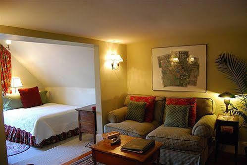 Rothschild Pound House Inn Columbus Ngoại thất bức ảnh